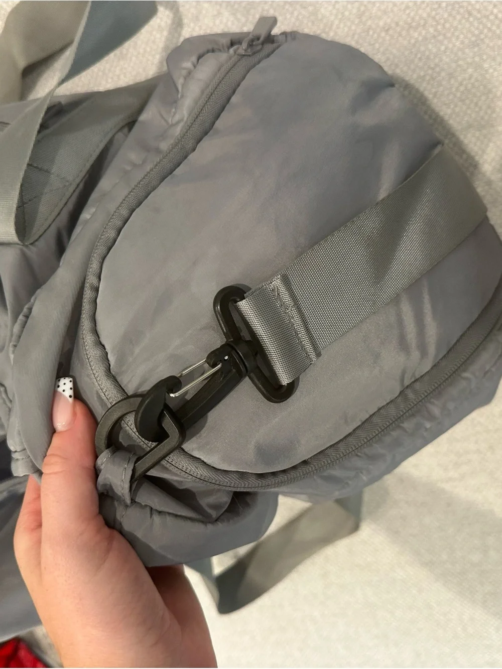 Gray Men's Duffel Bag - Lightweight Travel & Gym Bag